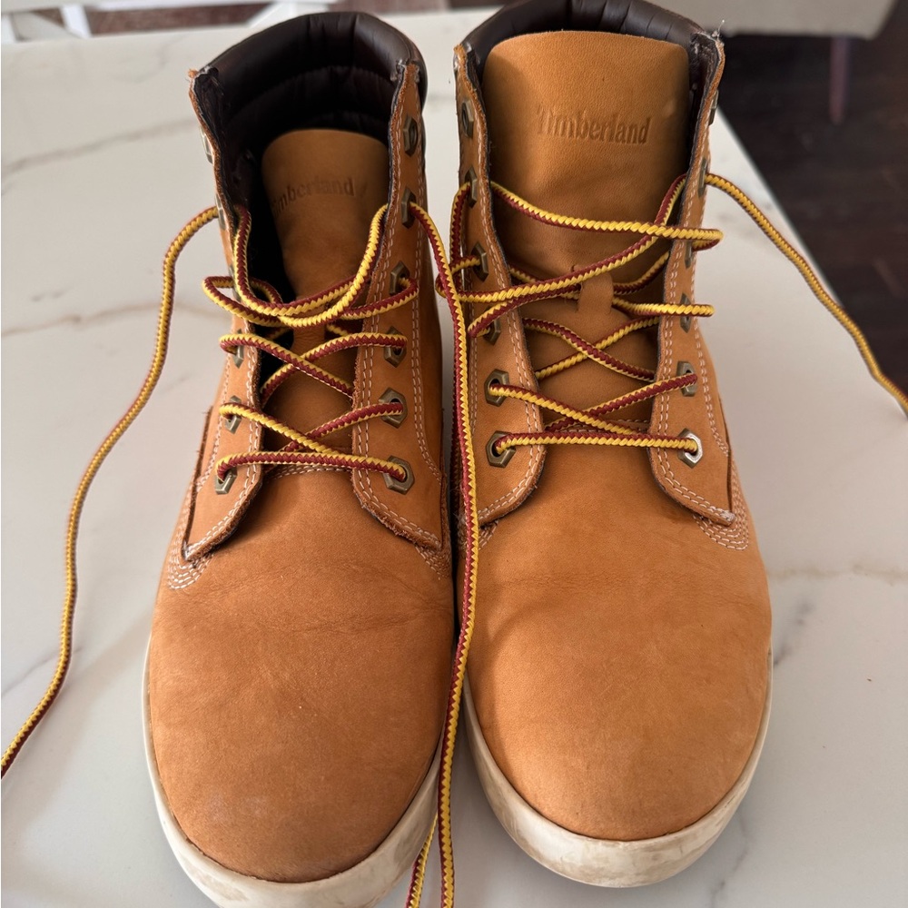 Timberland Women's Tan Lace-Up Boots